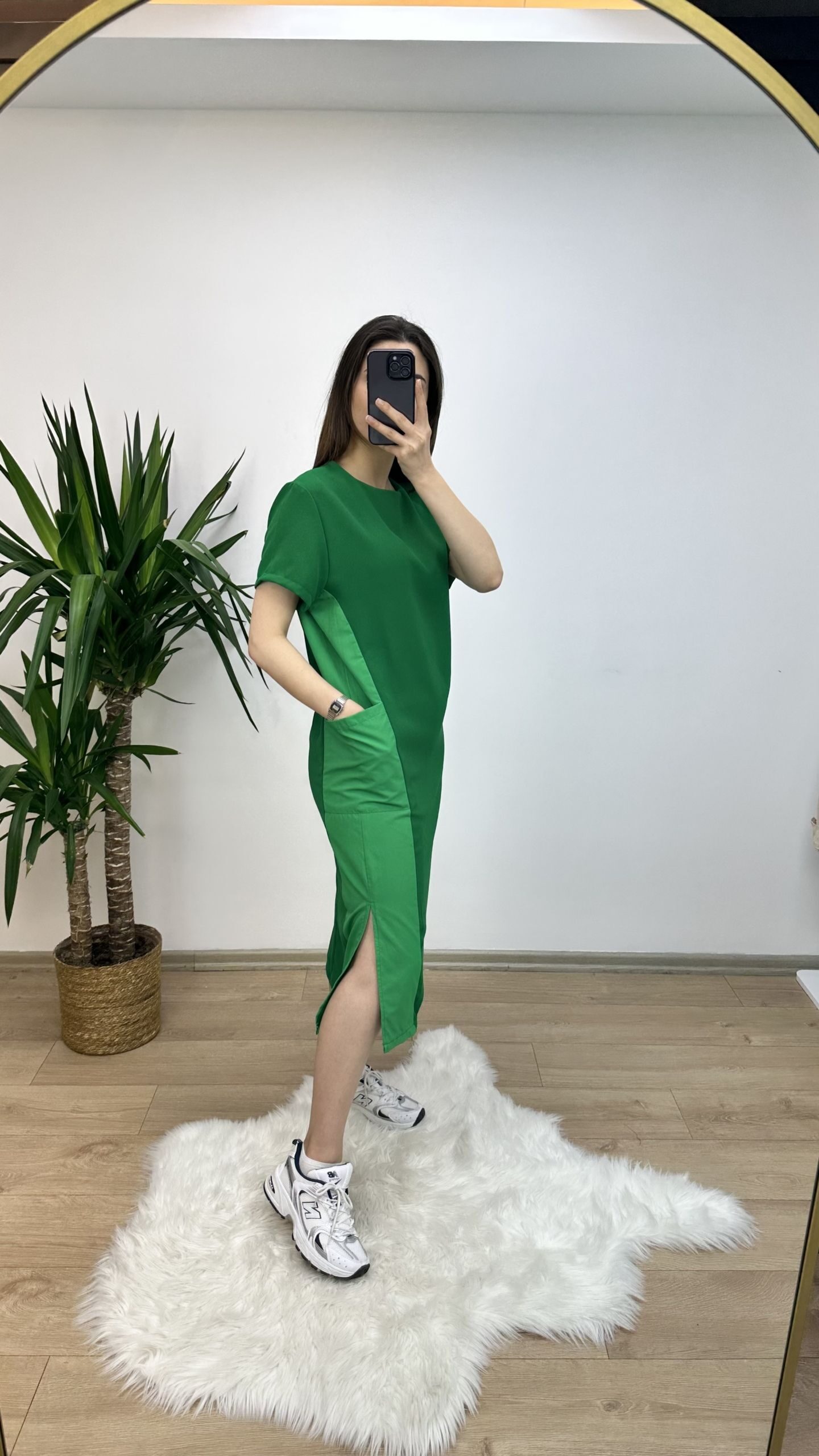 Yeşil Yanları Poplin Basic Elbise - Görsel 3
