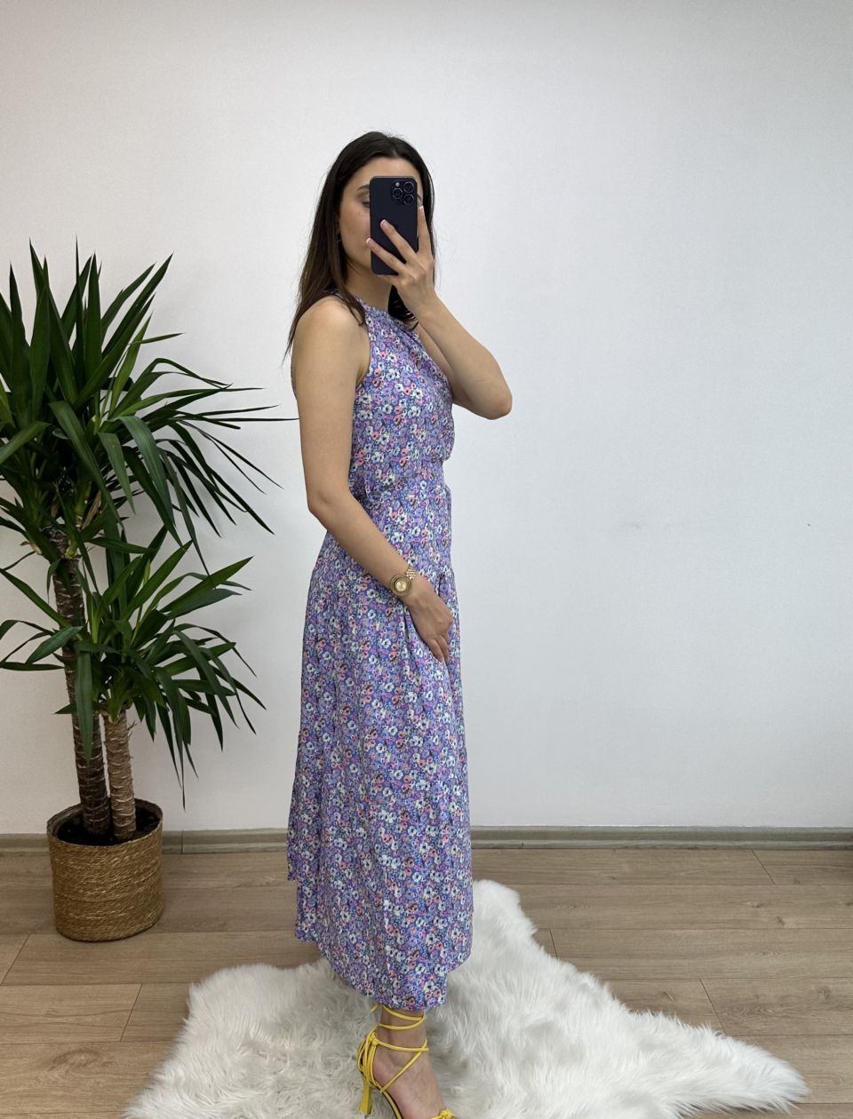 Lila Çiçek Desen Halter Yaka Elbise - Görsel 4