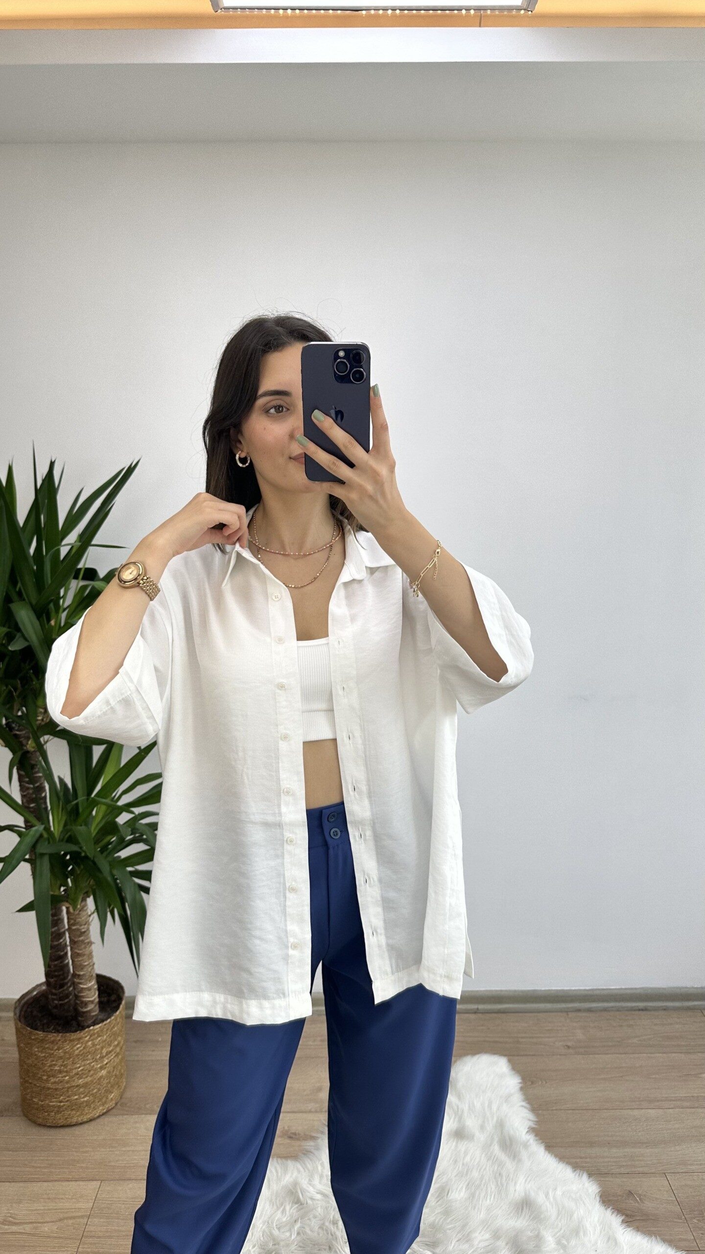 Ekru Yanları Yırtmaçlı Oversize Gömlek - Görsel 5