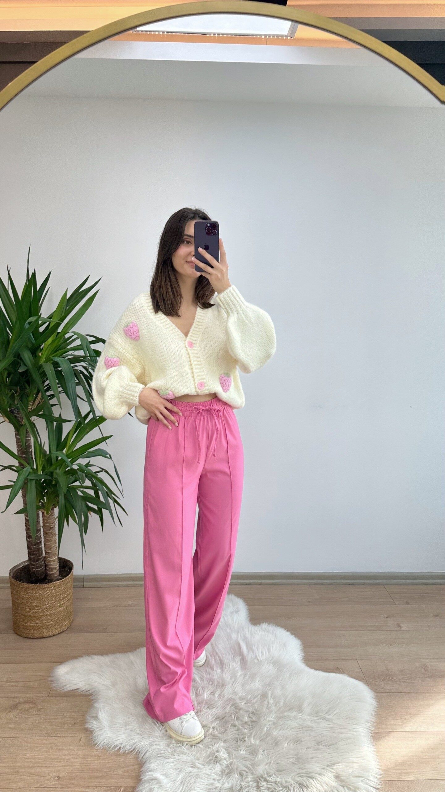 Dilvin Çilek Kabartmalı Oversize Hırka
